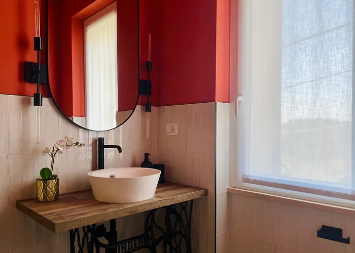 Casa Mia - Tra Monferrato, Langhe E Roero * CastellʼAlfero